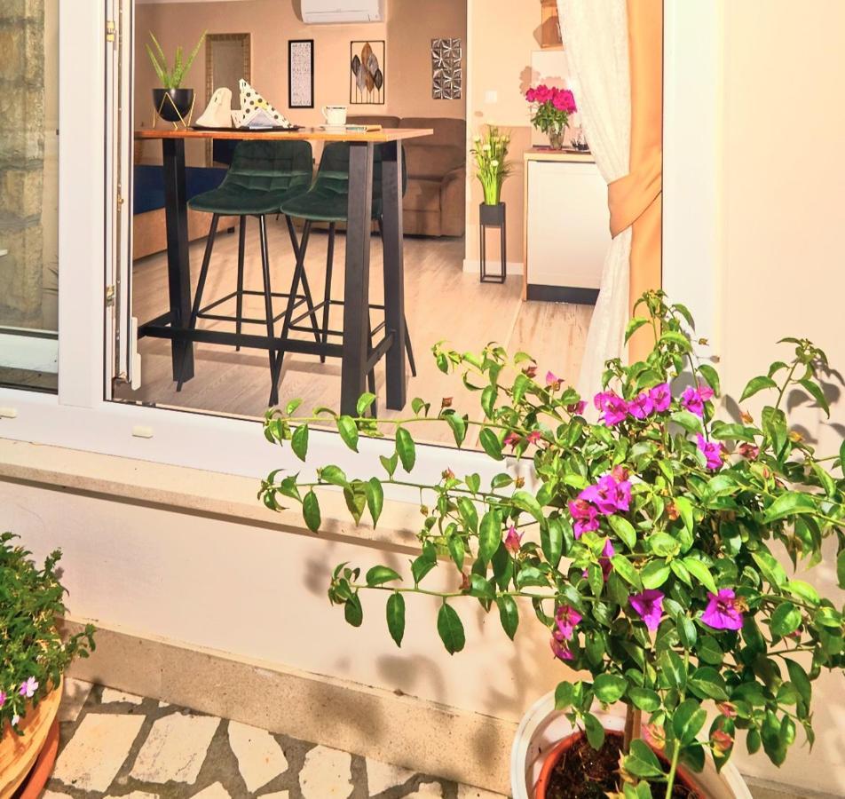 Suite By The Beach For 2 Cavtat Eksteriør billede