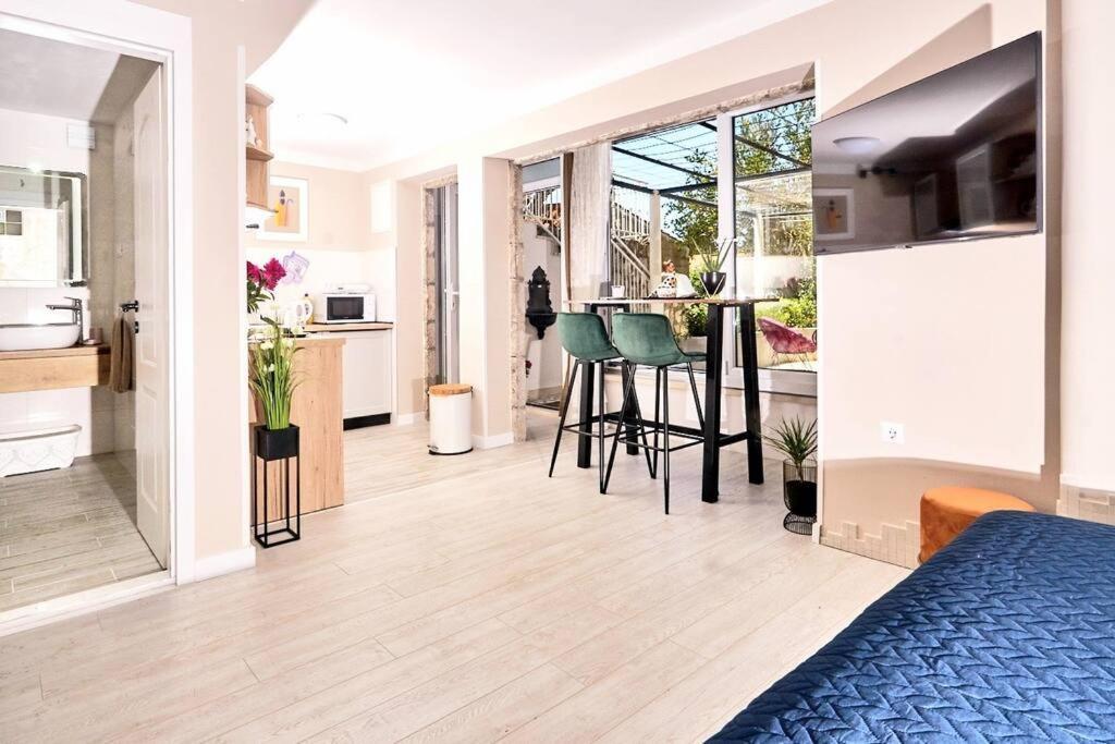 Suite By The Beach For 2 Cavtat Eksteriør billede